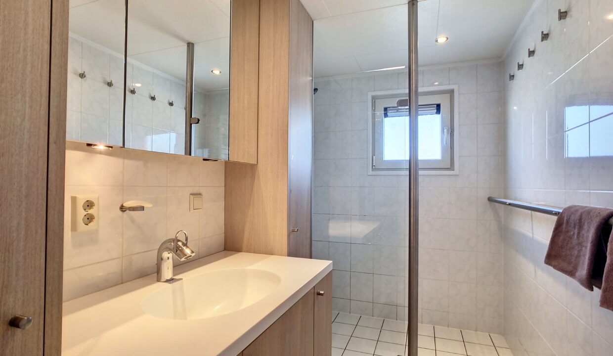 aQ2FyYXZhbg_20230612092800_58051_efbeea4