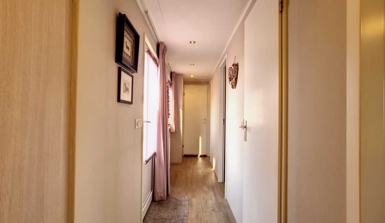 aQ2FyYXZhbg_20230612093646_69465_4ba1b9b