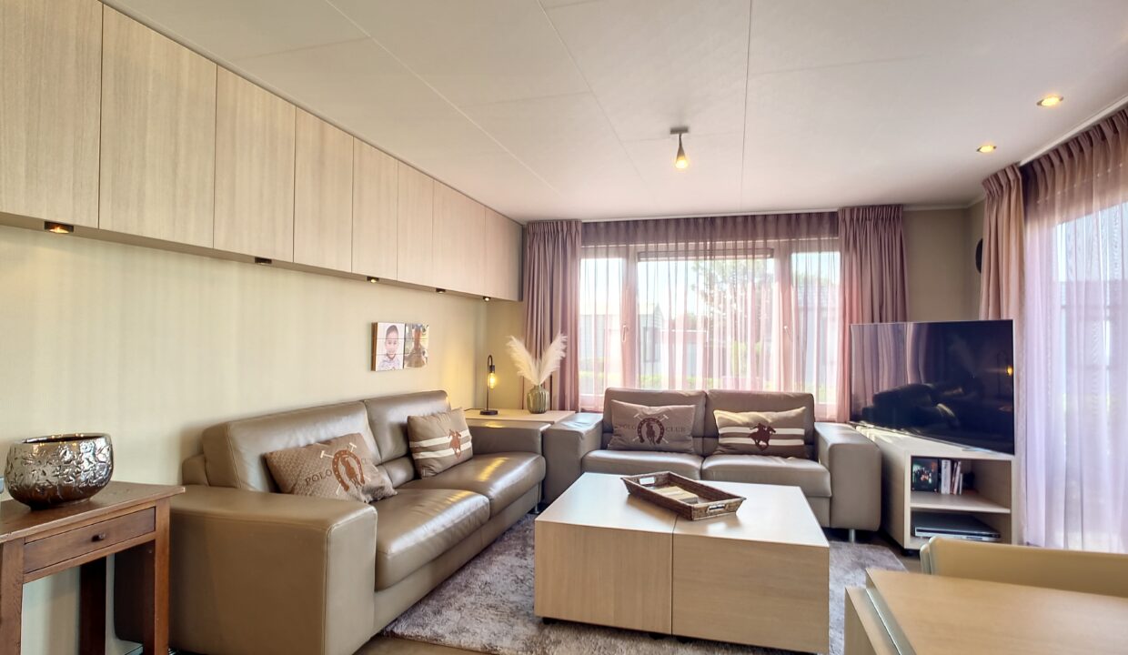 aQ2FyYXZhbg_20230612094420_90430_c005308