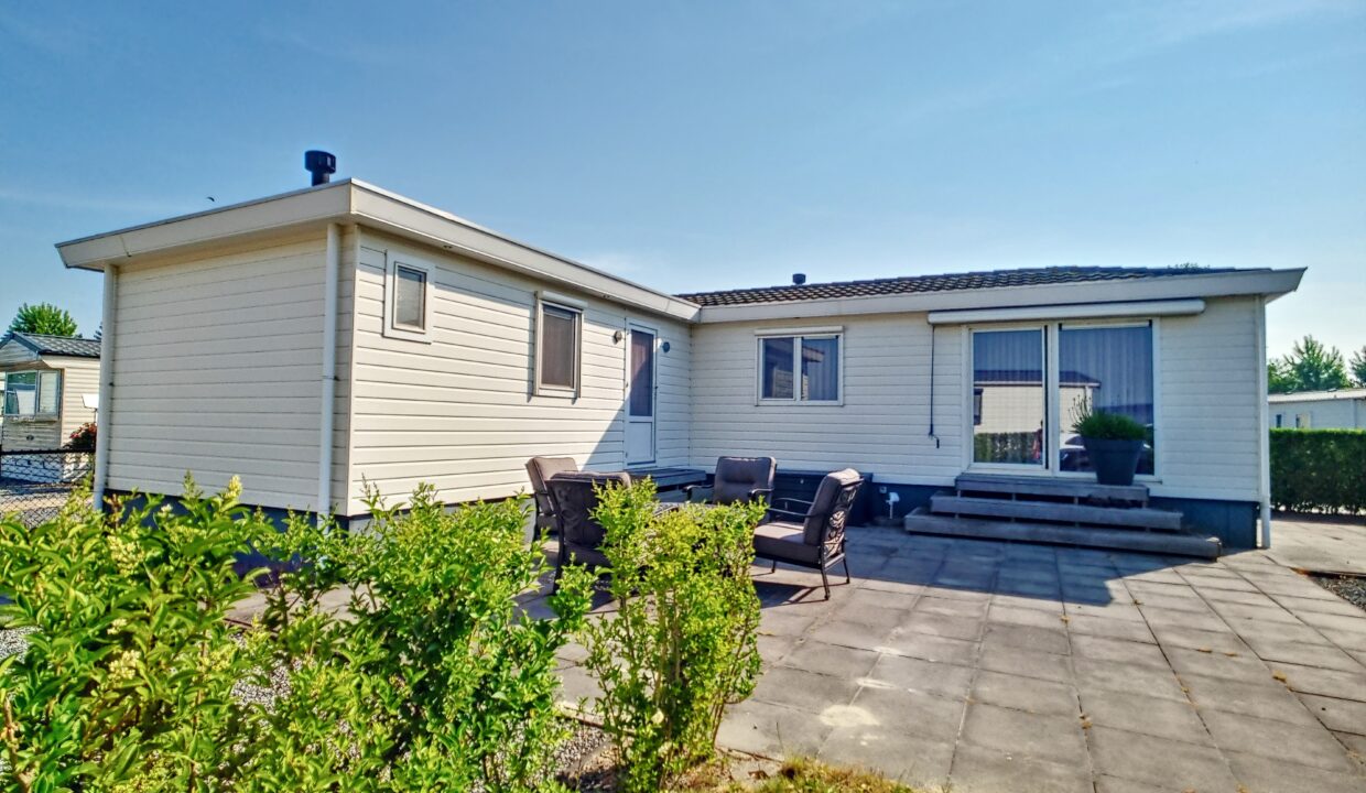 aQ2FyYXZhbg_20230612095352_50835_1ac8588